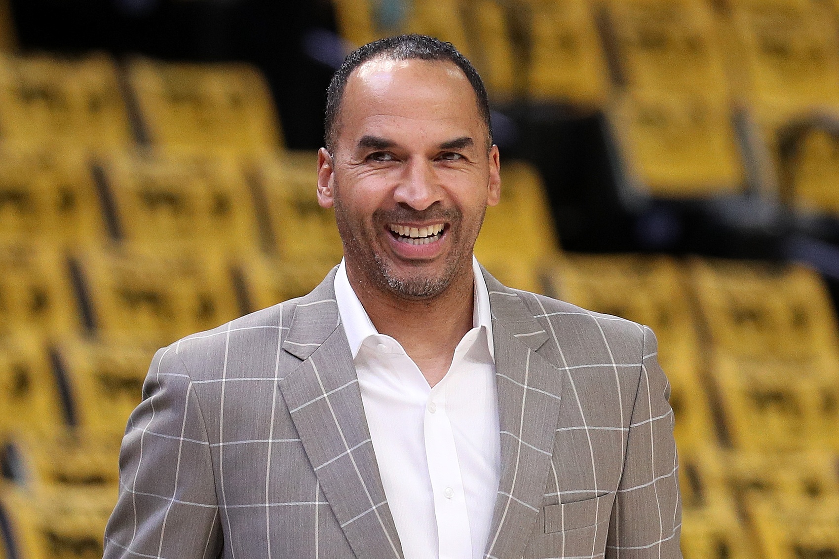 库班：现在想维持一套阵容很难 而哈里森用长期合同锁定了所有人